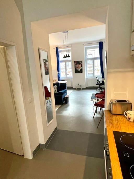 Klimatisierte Sehr Zentrale Wohnung-Loftstyle- เวียนนา ภายนอก รูปภาพ